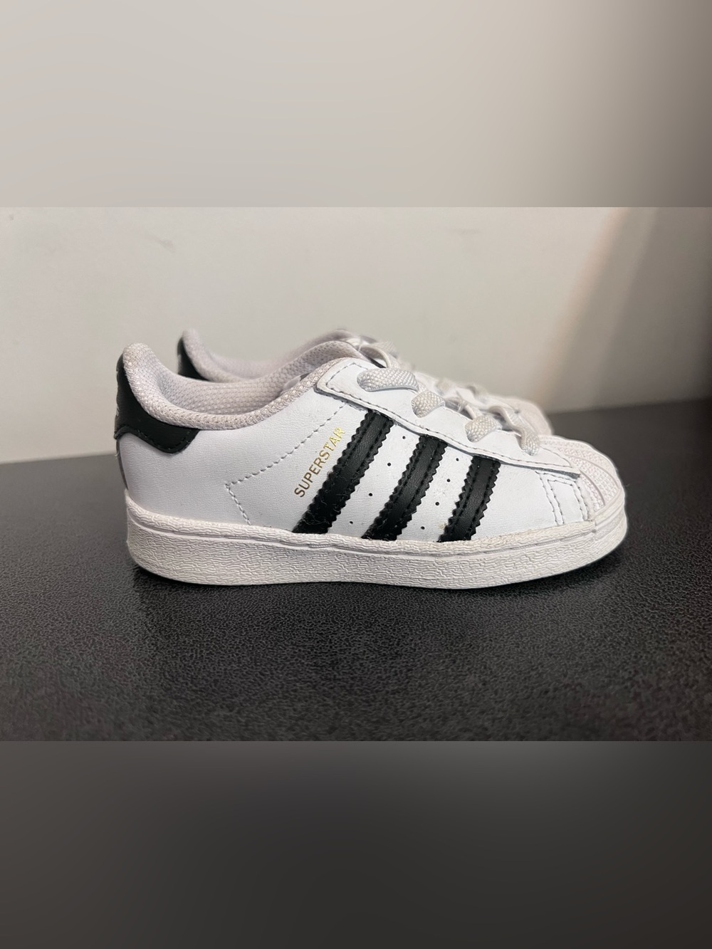 ⭐ Adidas Superstar II Toddler Shoes – Size 7K ⭐